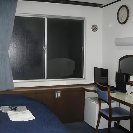 Tokyo Business Hotel Экстерьер фото