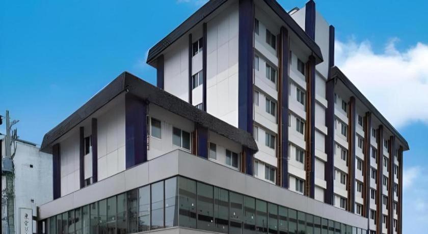 Tokyo Business Hotel Экстерьер фото